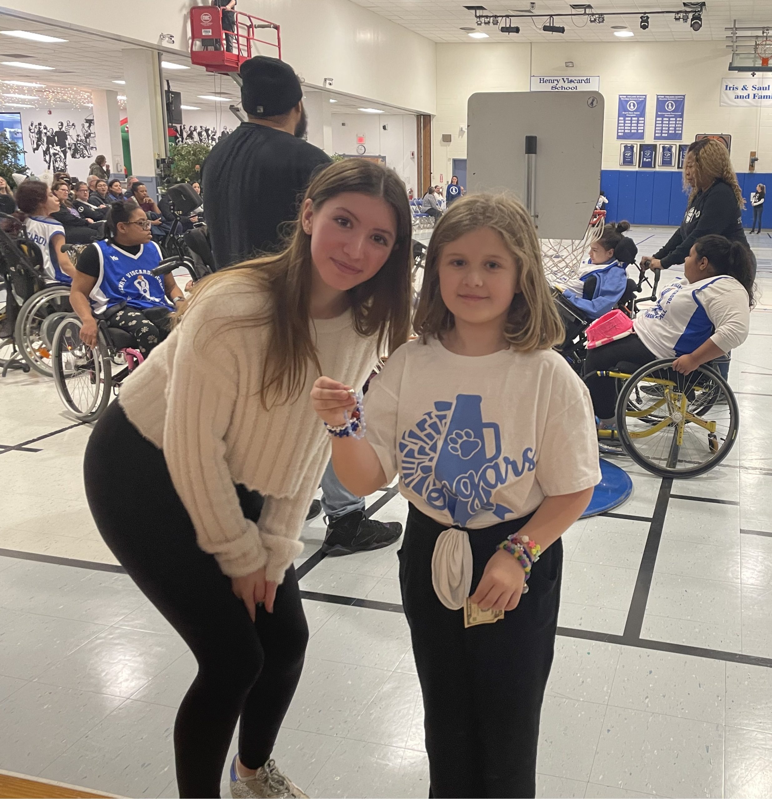 AVA AT VISCARDI